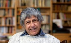 الموتُ يغيب الروائي التشيكي إيفان كليما عن 94 عاما